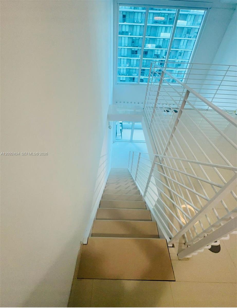 60 SW 13th Street gallery image #17