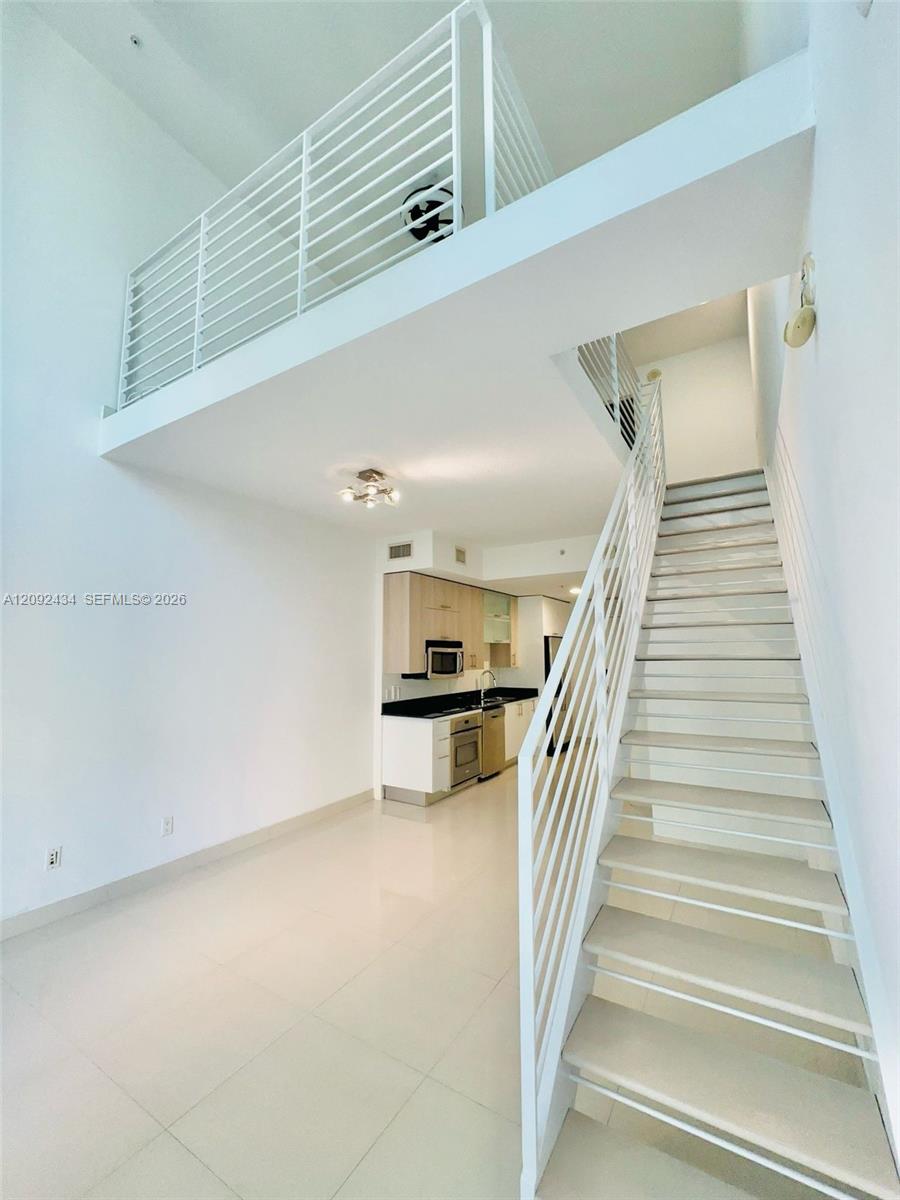 60 SW 13th Street gallery image #8