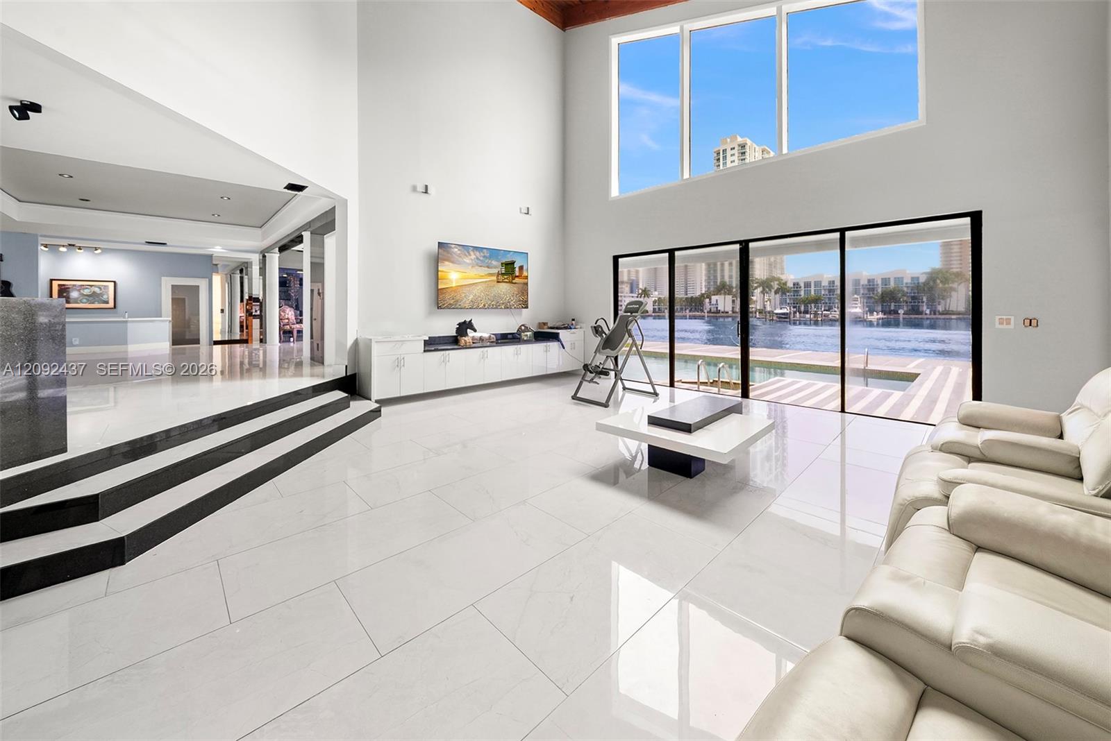 507 Palm Drive
