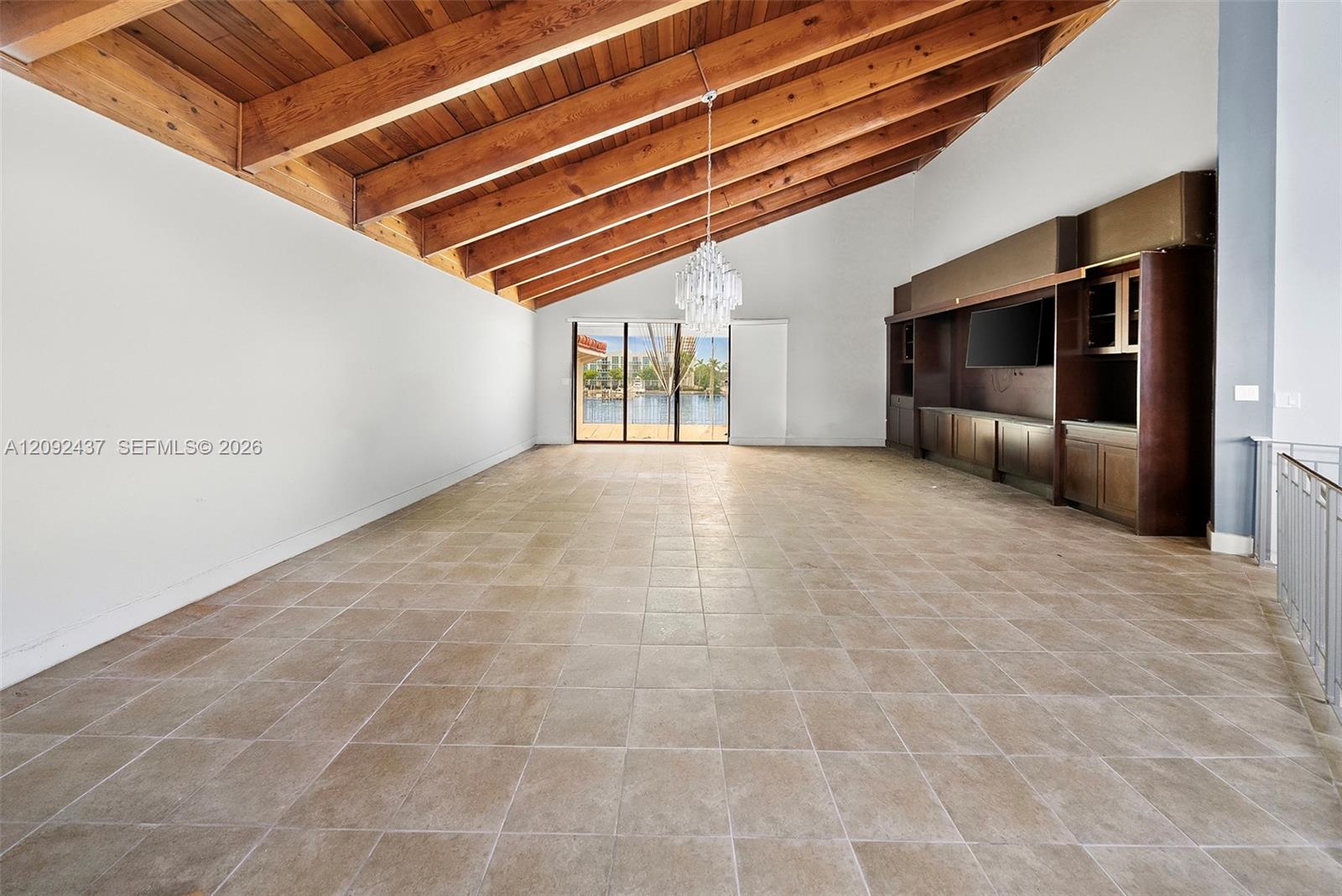 507 Palm Drive