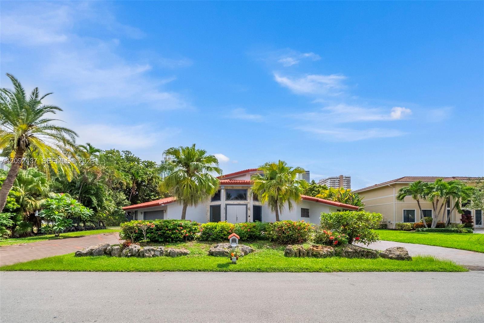 507 Palm Drive