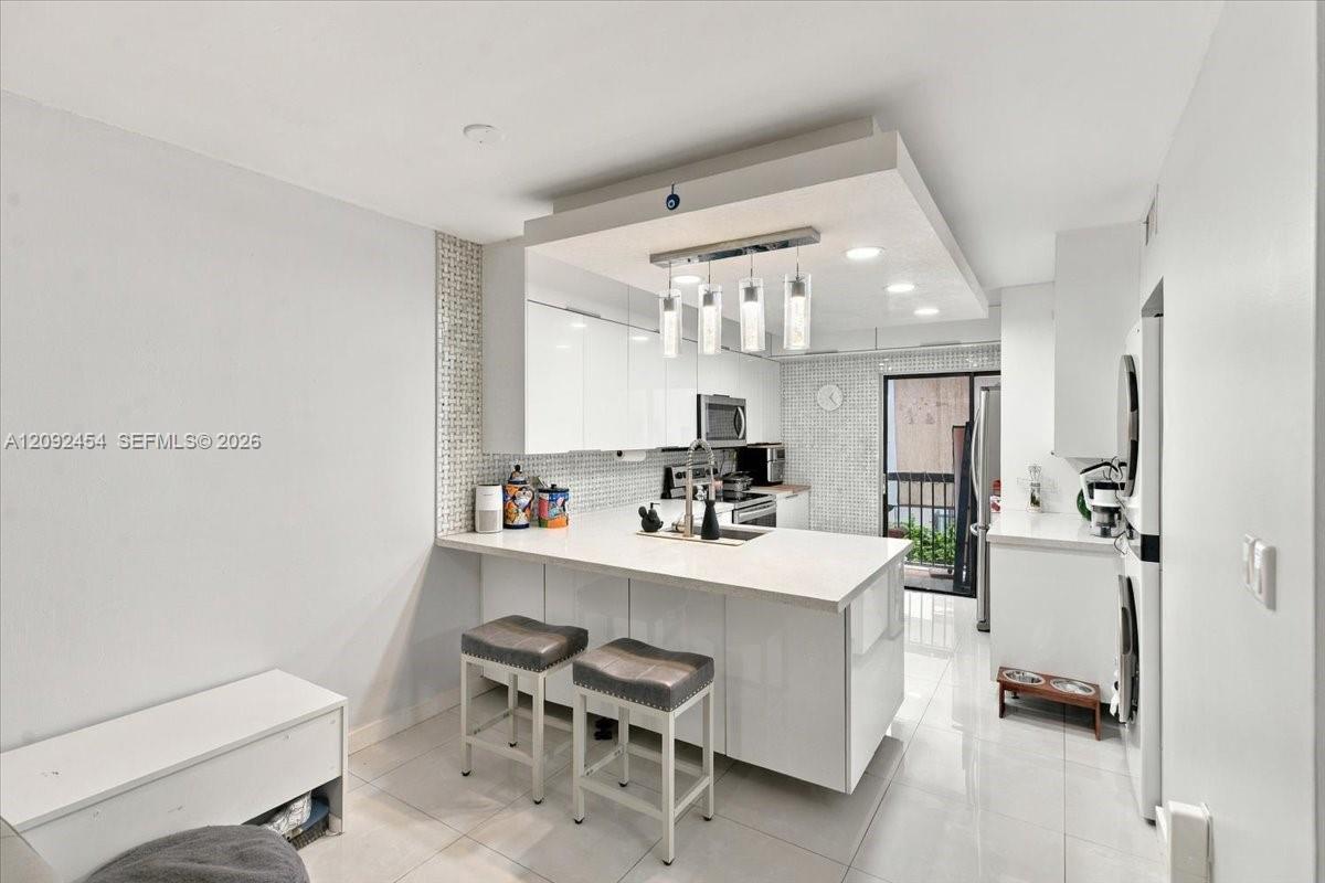 5350 W 21st Court