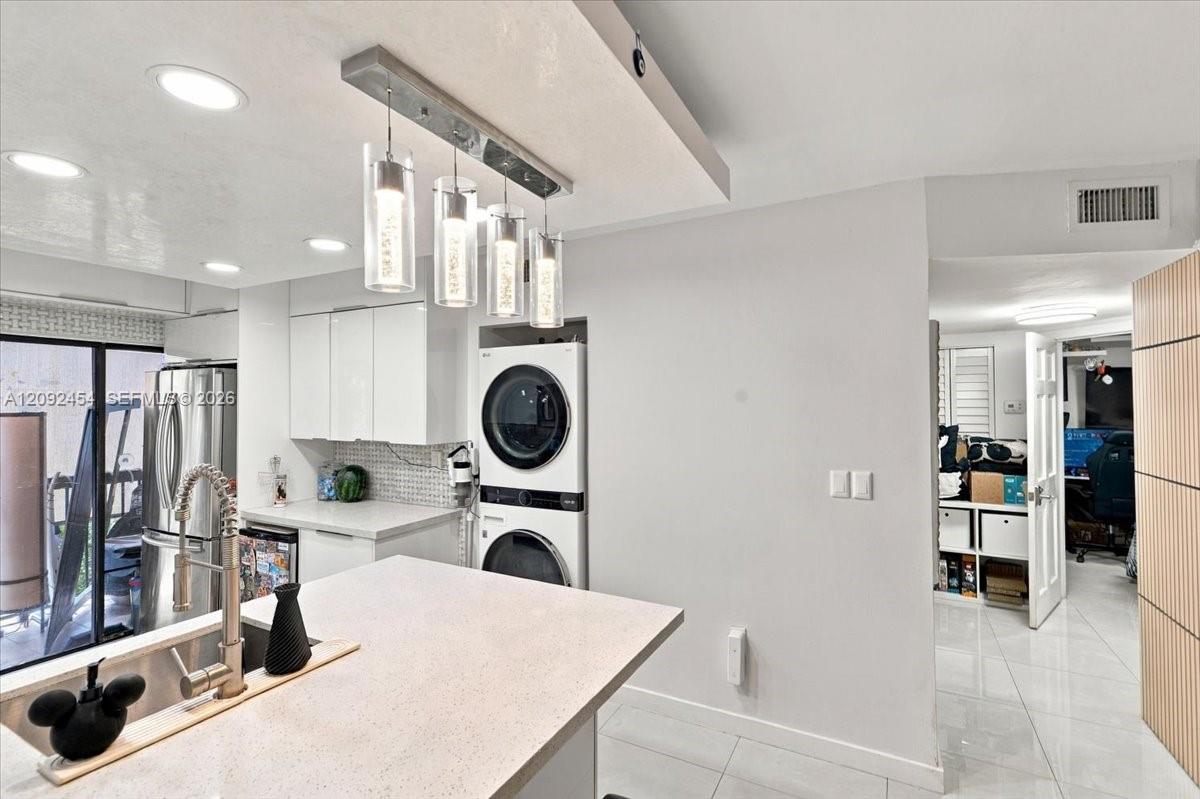 5350 W 21st Court