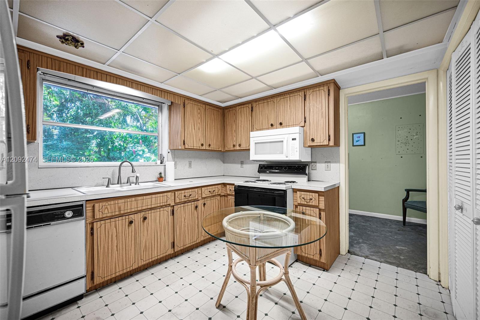 182 NW 16th Street