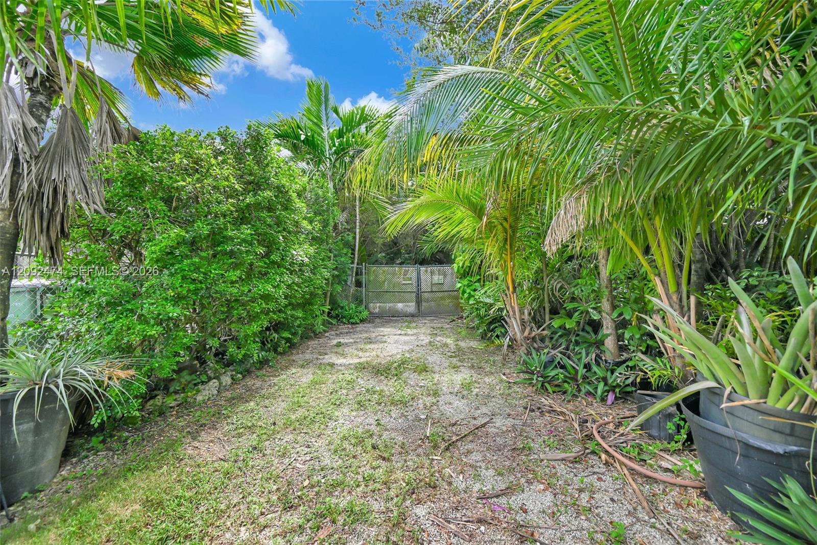 182 NW 16th Street