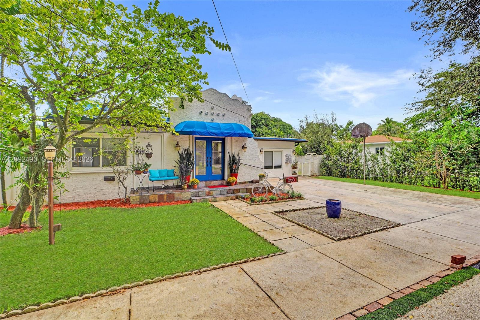 860 NE 127th Street