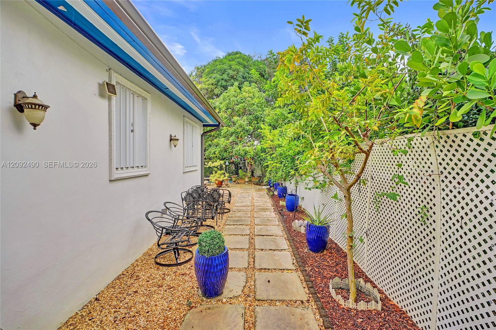 860 NE 127th Street