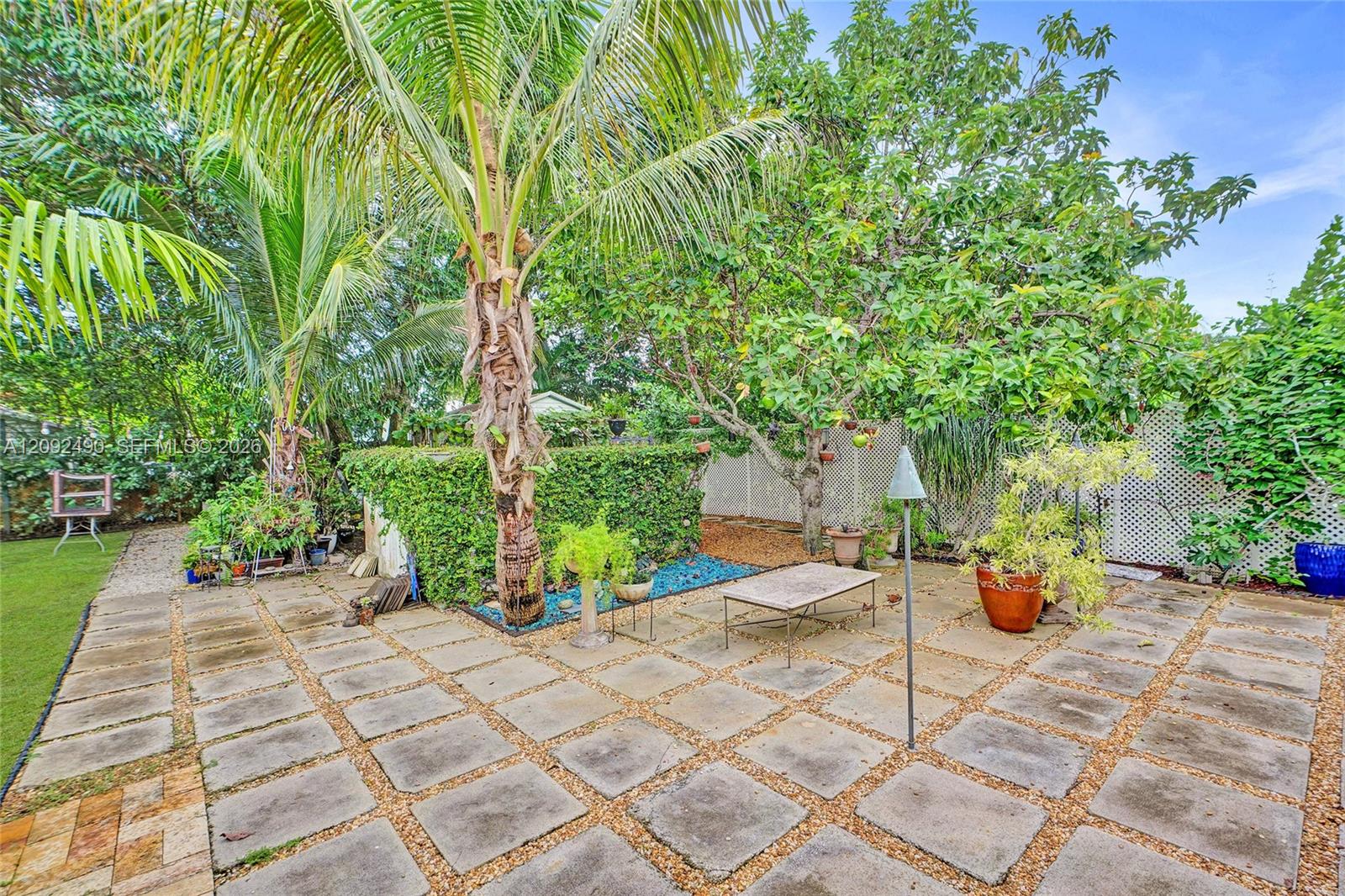 860 NE 127th Street