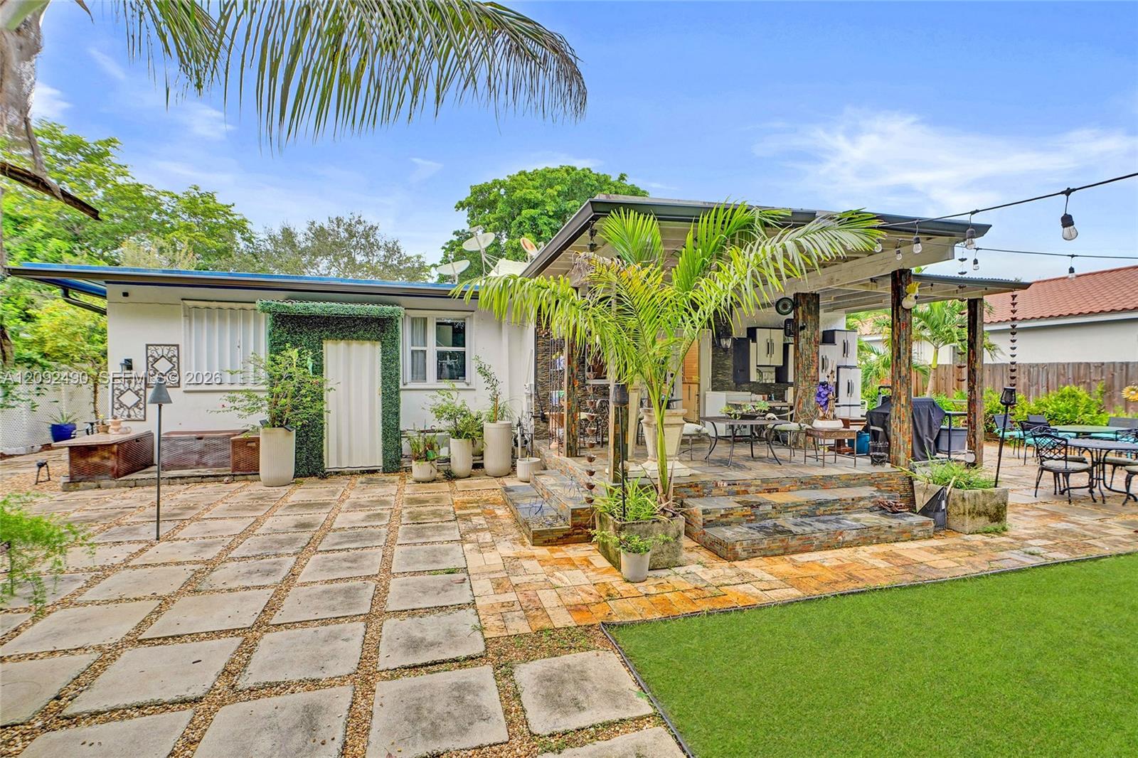 860 NE 127th Street