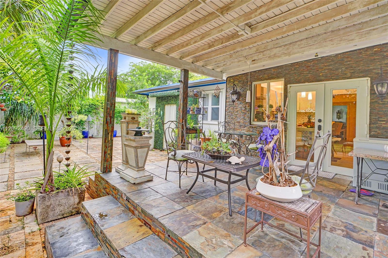860 NE 127th Street