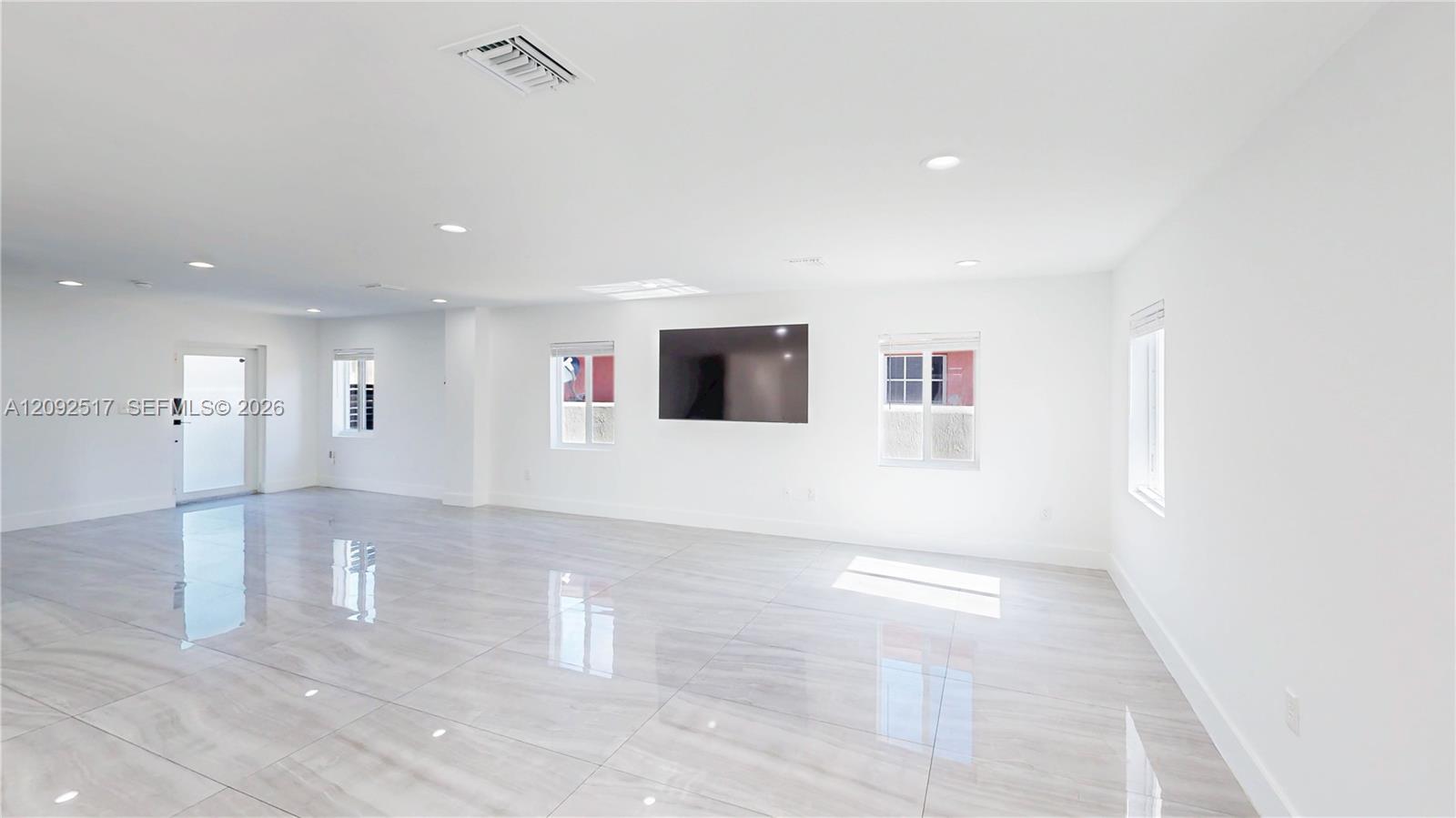 1886 NW 68th Street