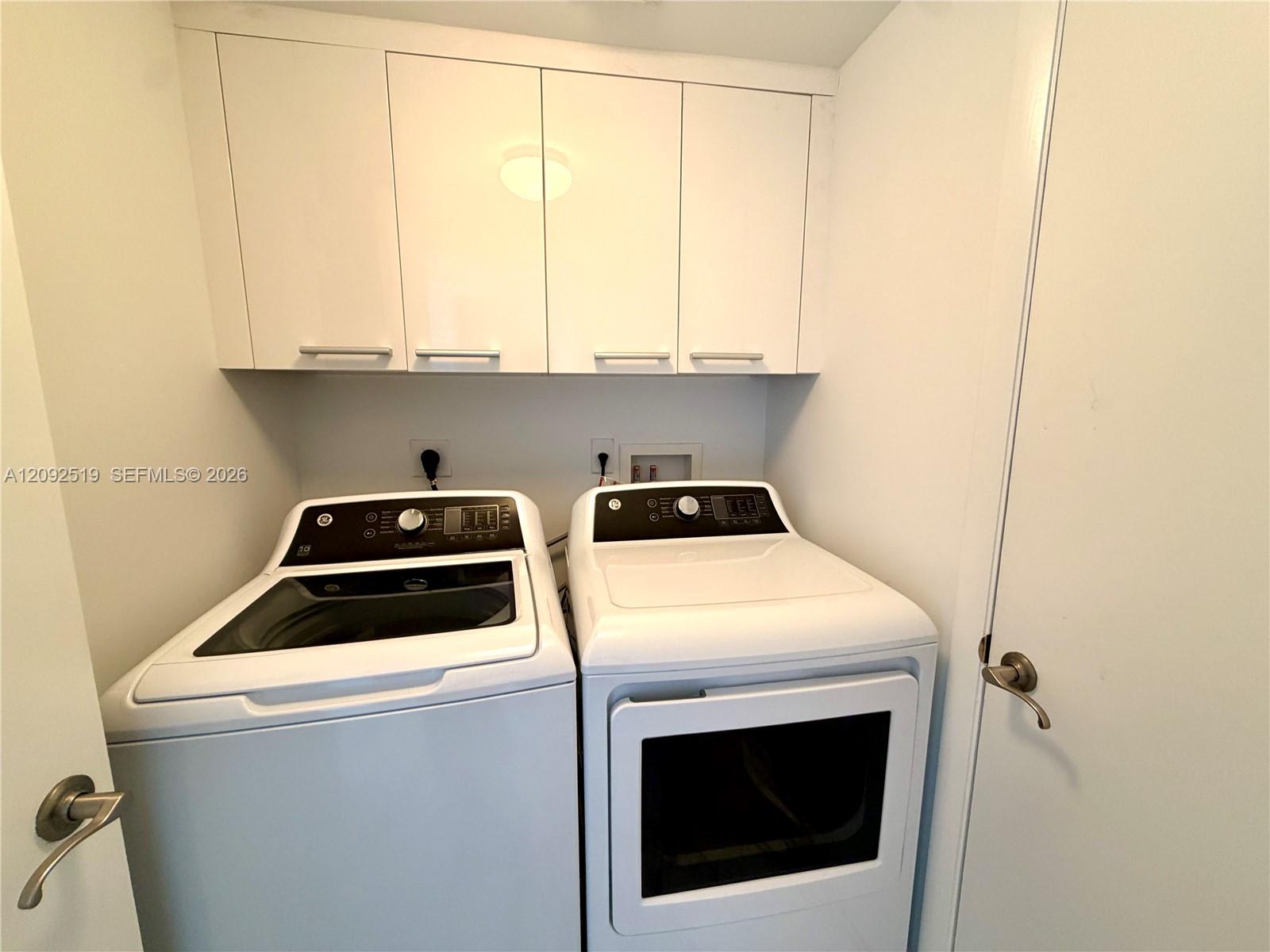 17201 Collins Avenue gallery image #40