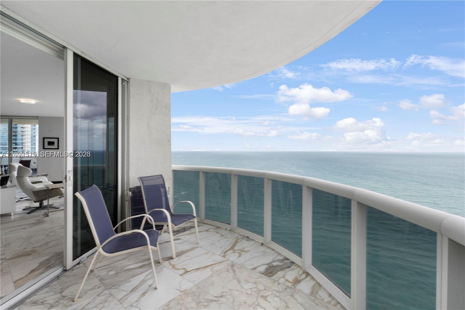 17201 Collins Avenue gallery image #51