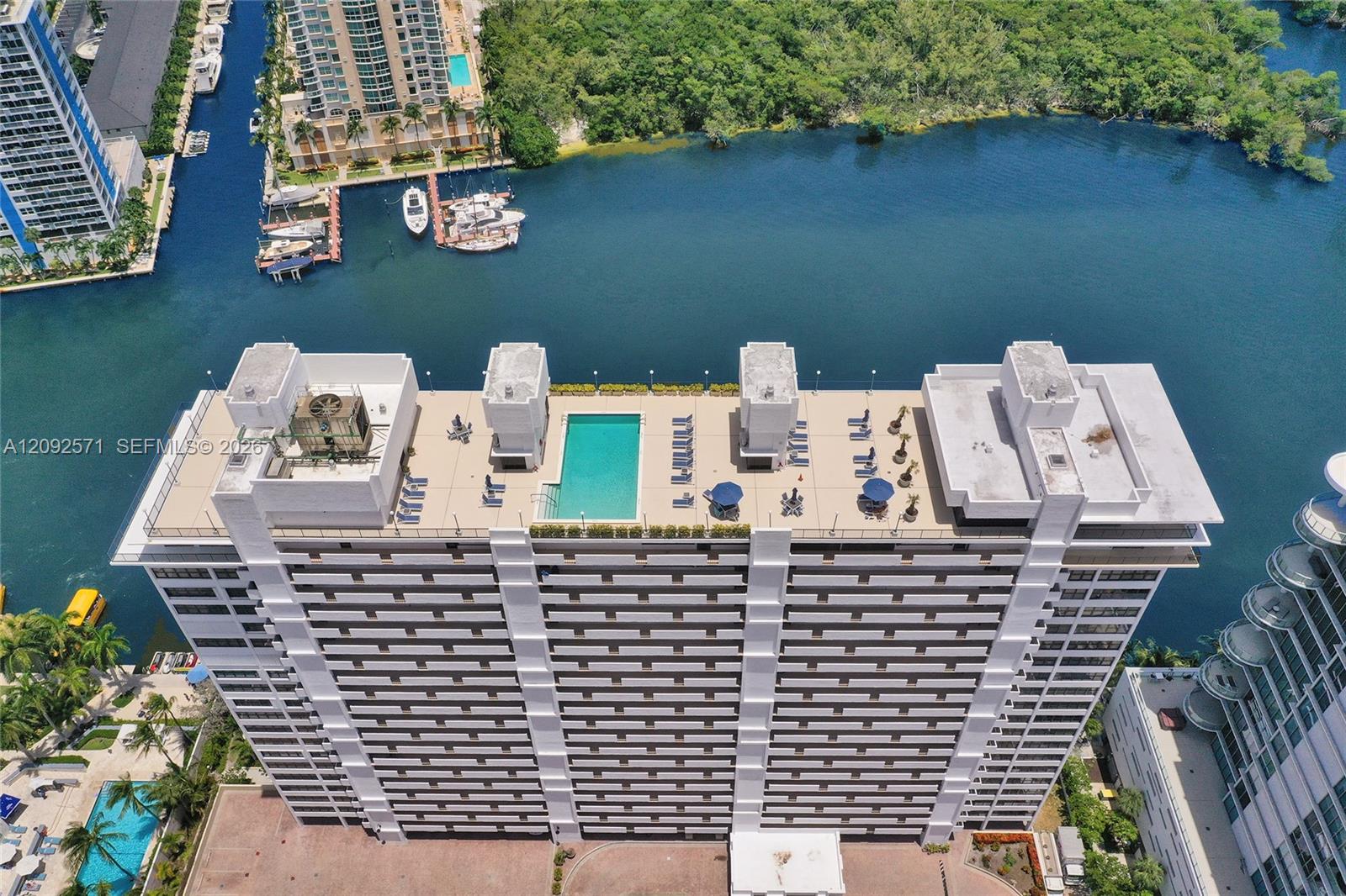 936 Intracoastal Drive