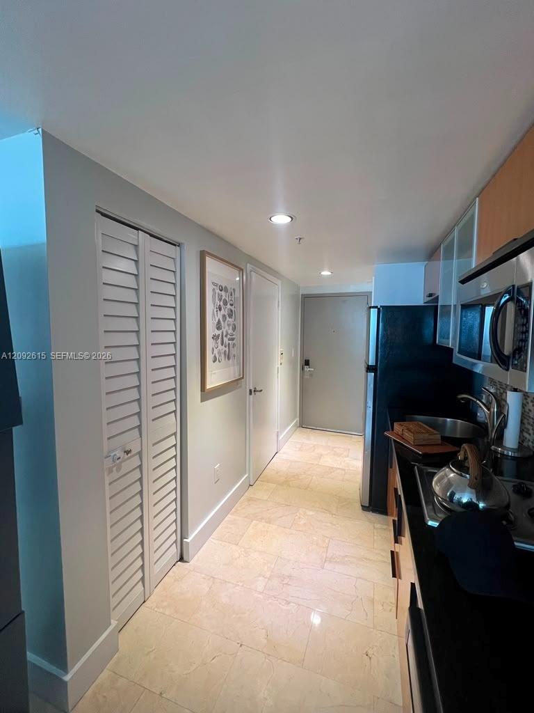 1750 N Bayshore Drive