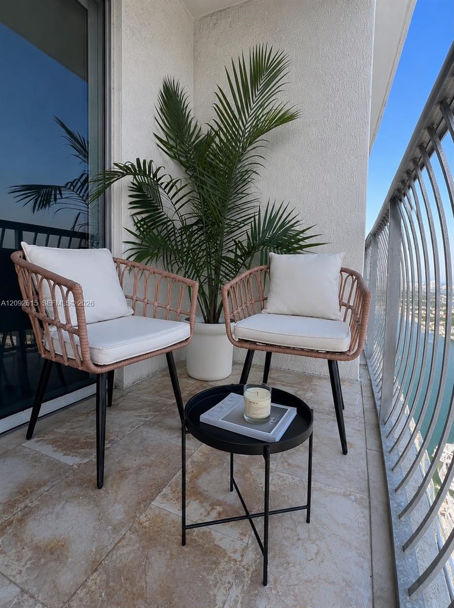 1750 N Bayshore Drive