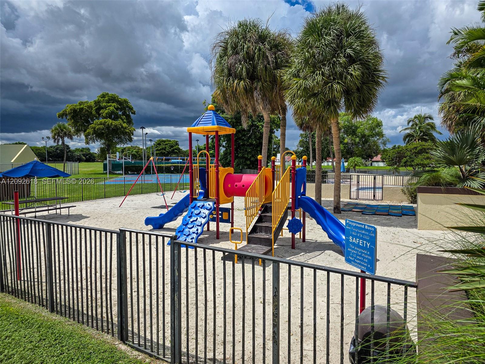 11624 SW 135th Place gallery image #53