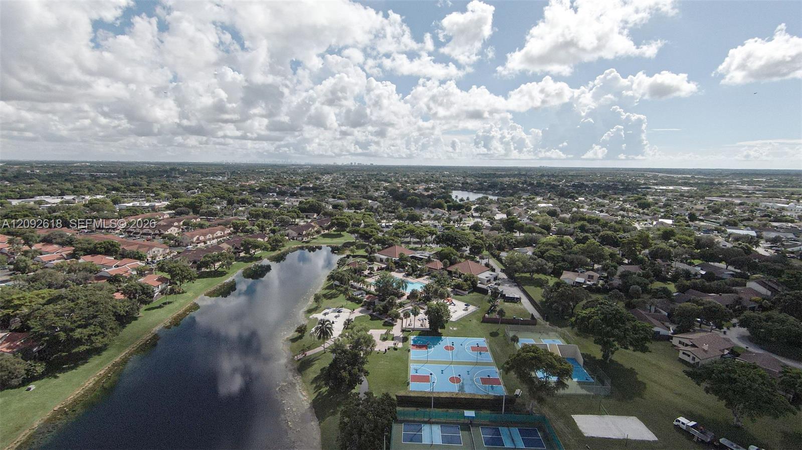 11624 SW 135th Place gallery image #65
