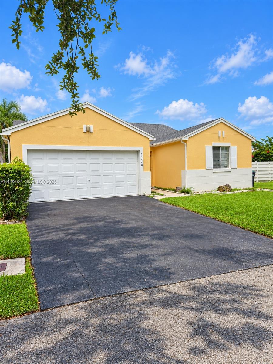 14440 SW 145th Place gallery image #1