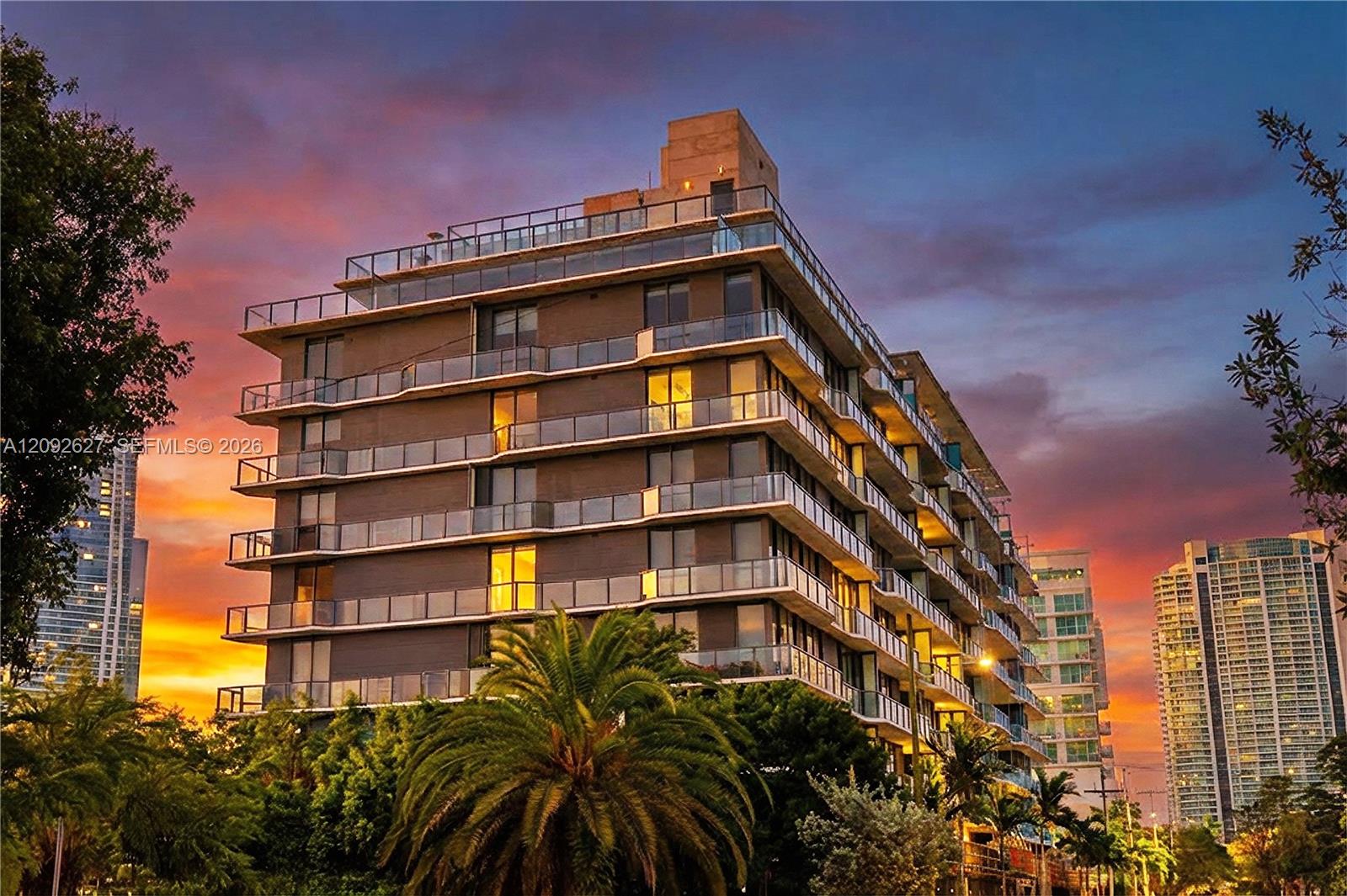 201 SW 17th Road gallery image #1
