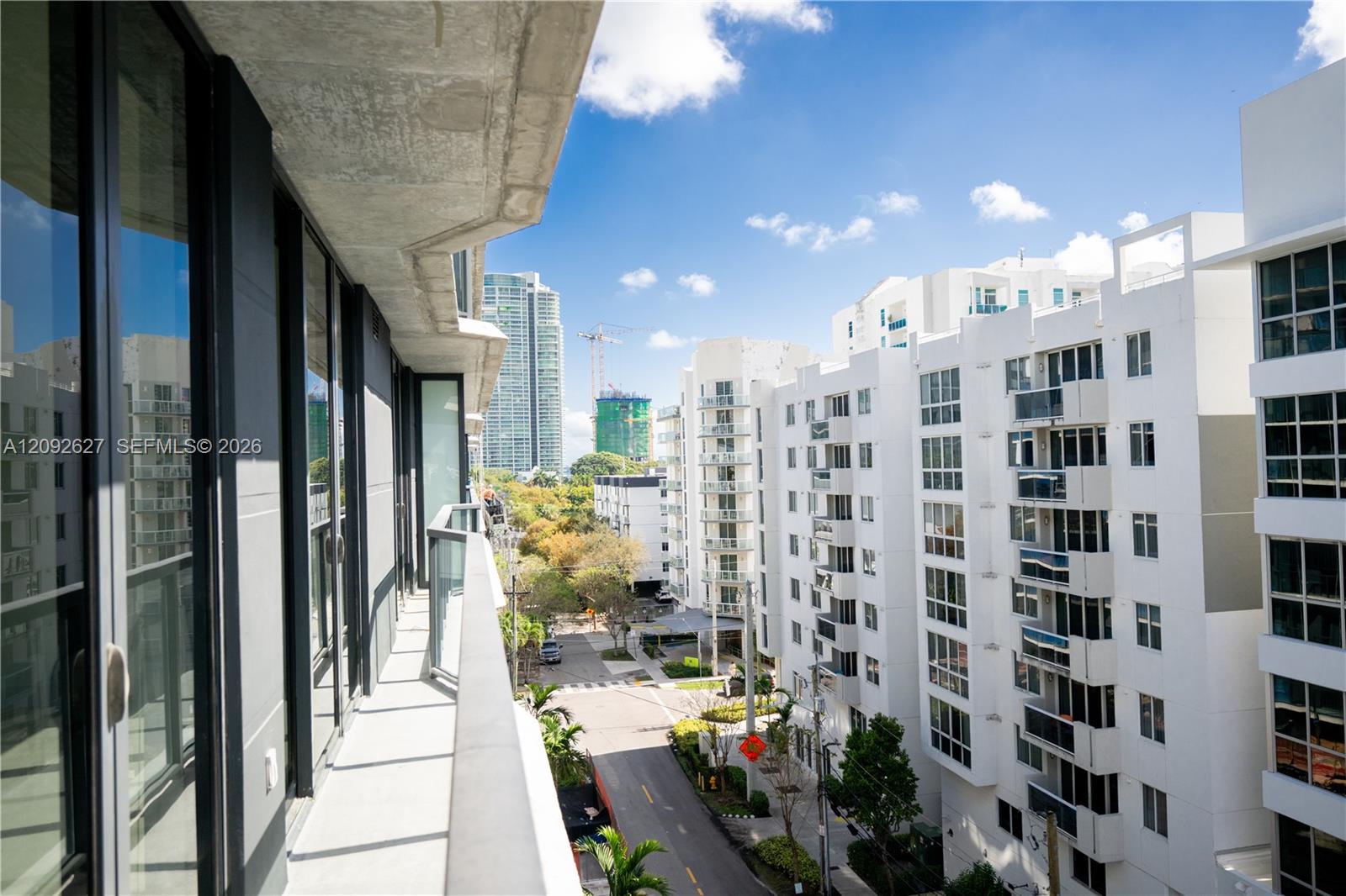 201 SW 17th Road gallery image #23