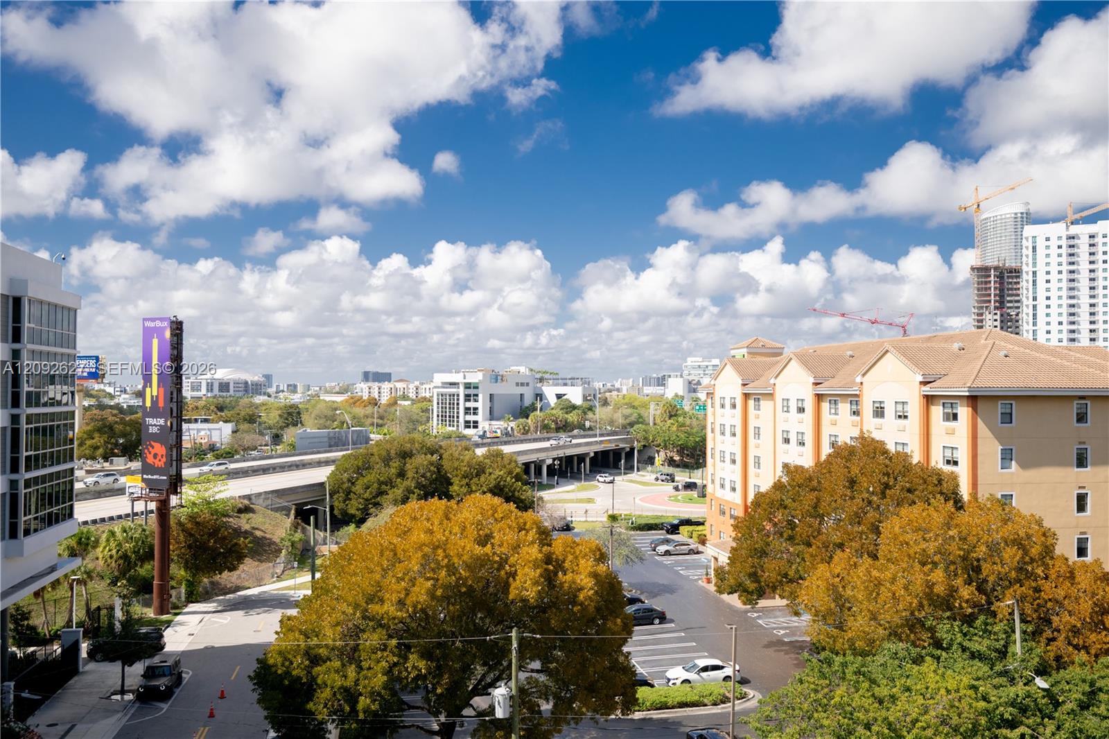201 SW 17th Road gallery image #25