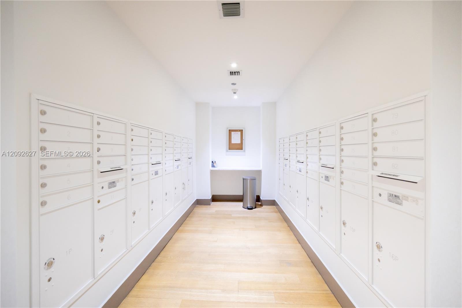 201 SW 17th Road gallery image #30