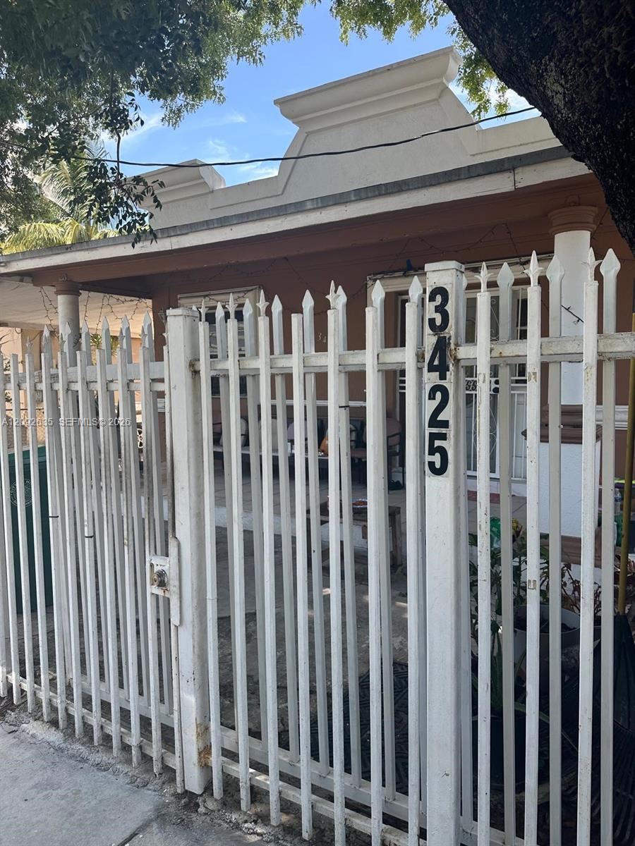3425 NW 14th Avenue