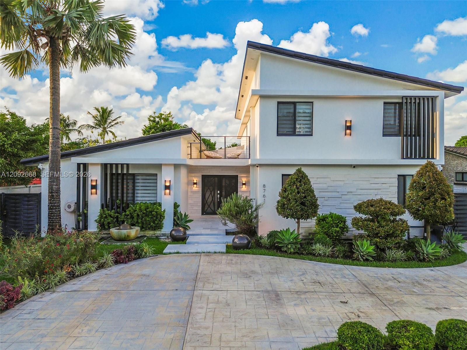8761 SW 56th Street