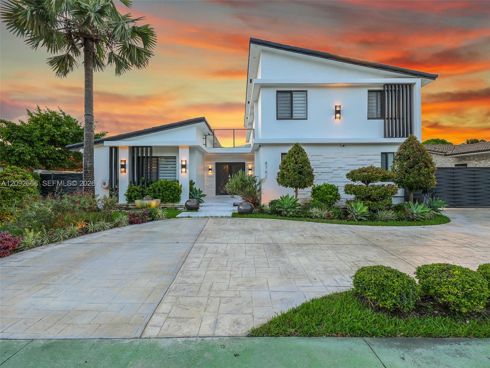 8761 SW 56th Street