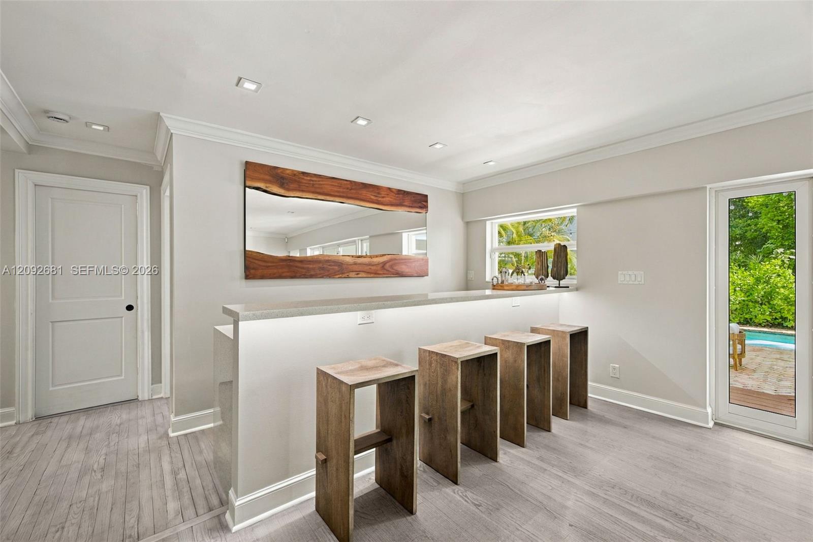 108 SE 17th Avenue gallery image #15