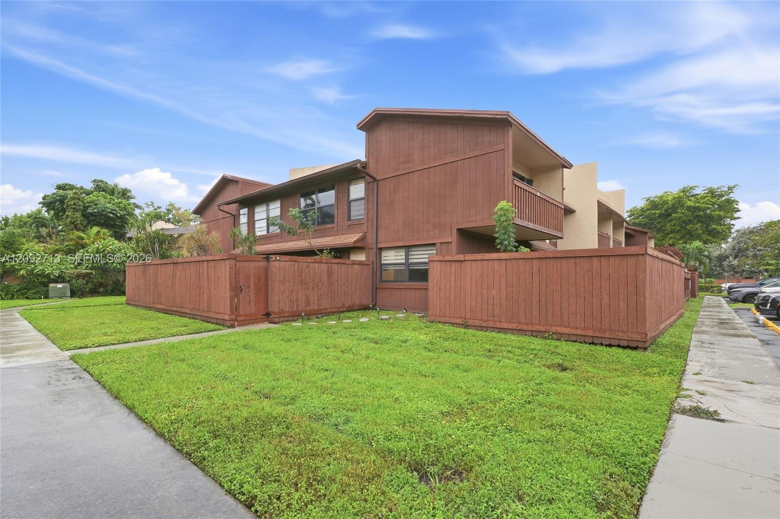 6554 SW 114th Place
