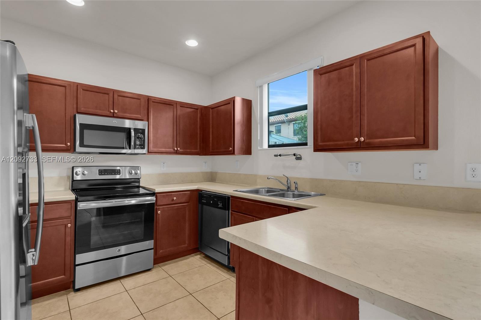 3778 SE 2nd Drive