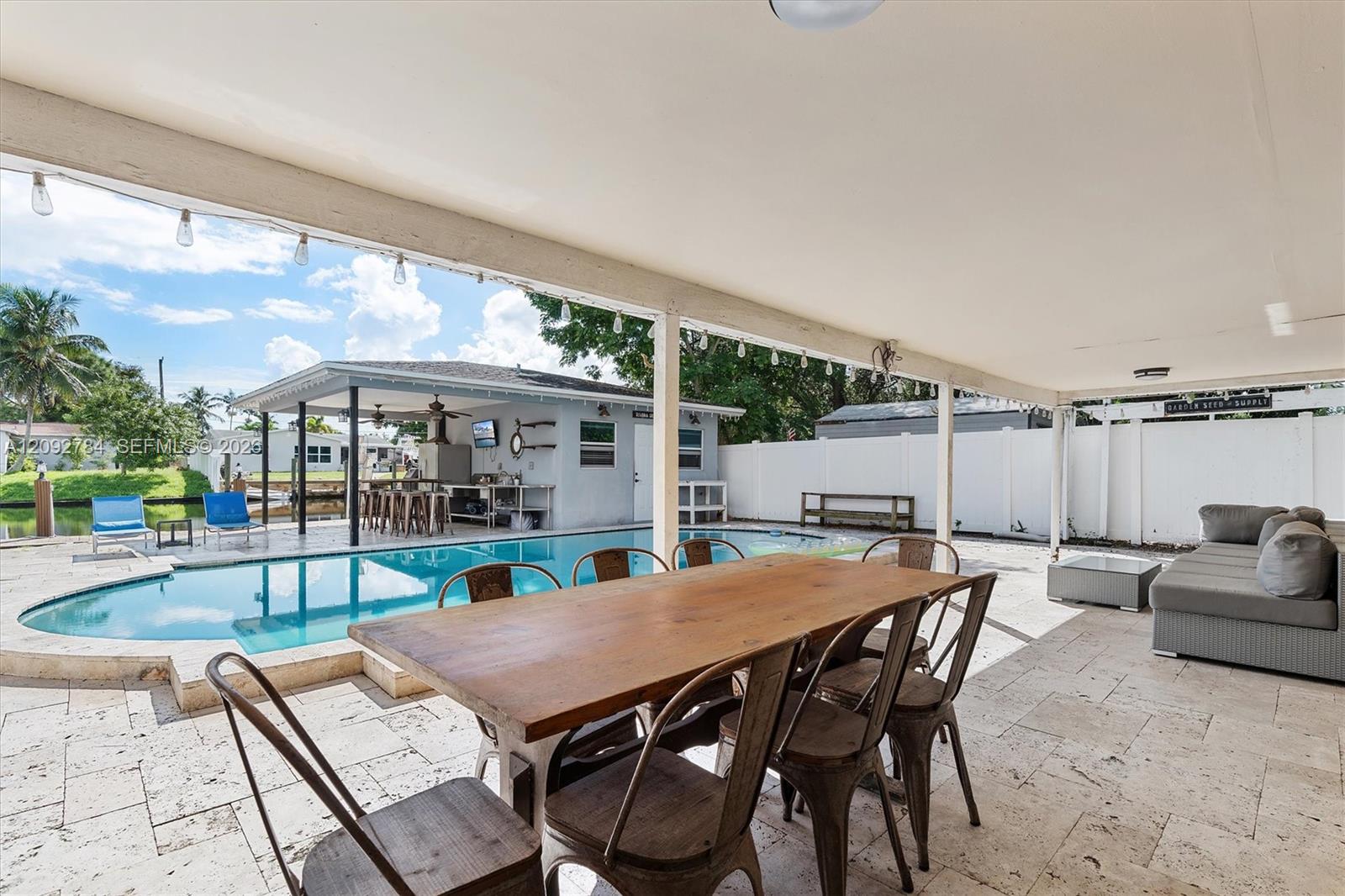 4716 SW 34th Terrace gallery image #10