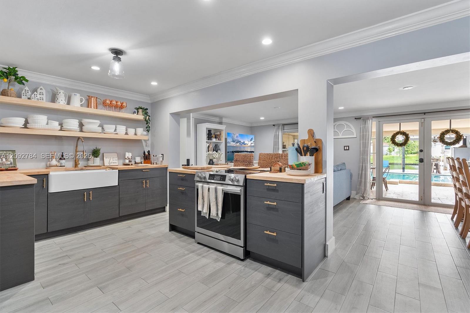 4716 SW 34th Terrace gallery image #21