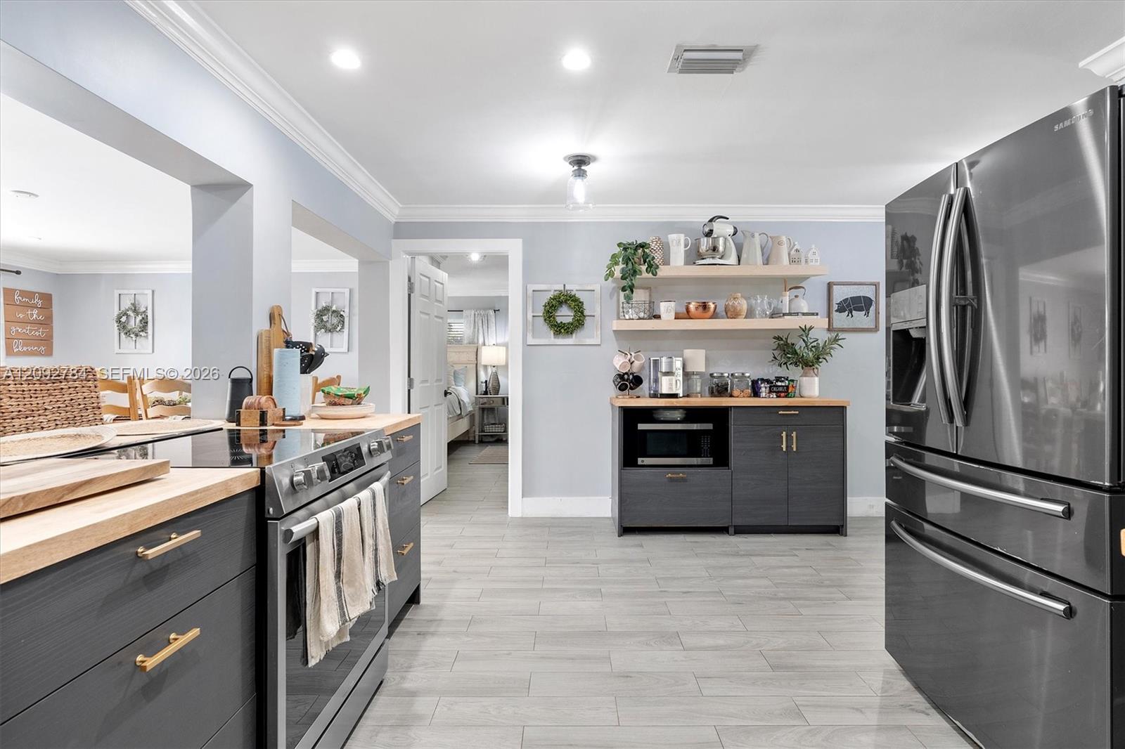 4716 SW 34th Terrace gallery image #22