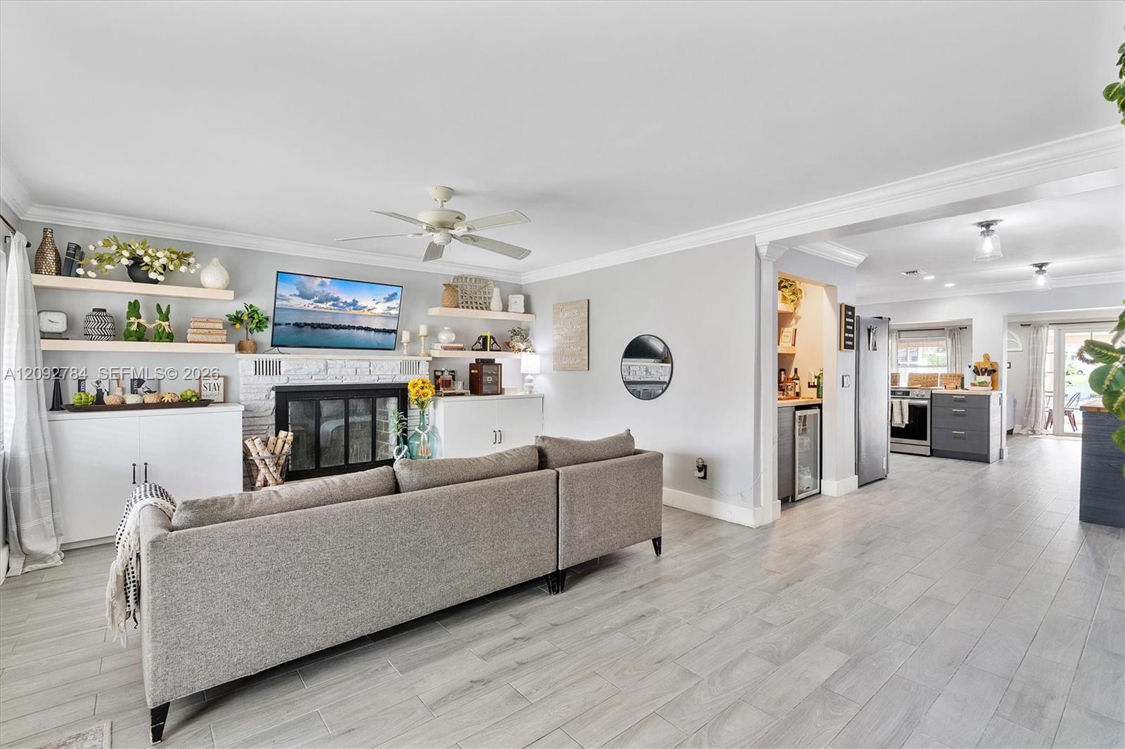 4716 SW 34th Terrace gallery image #31