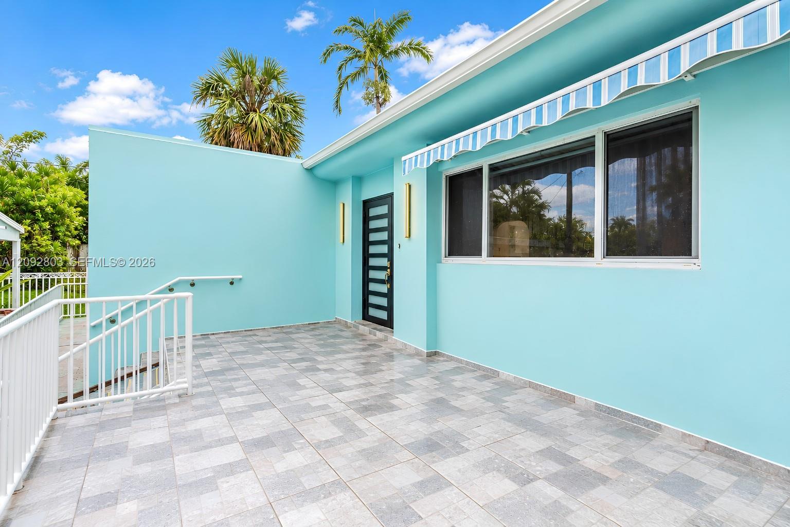 405 NE 150th Street