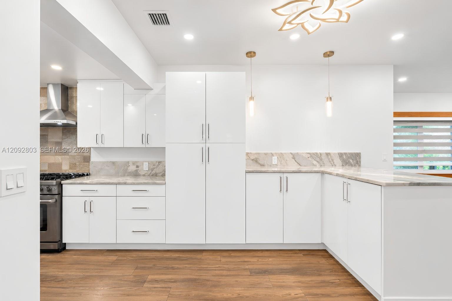405 NE 150th Street