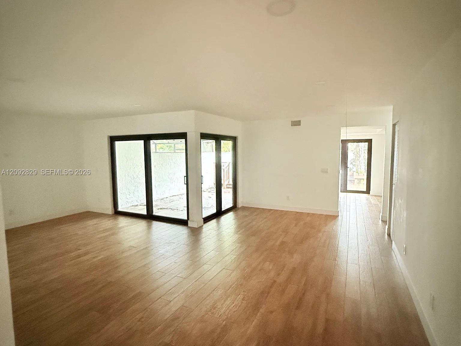 11342 SW 133rd Place gallery image #1