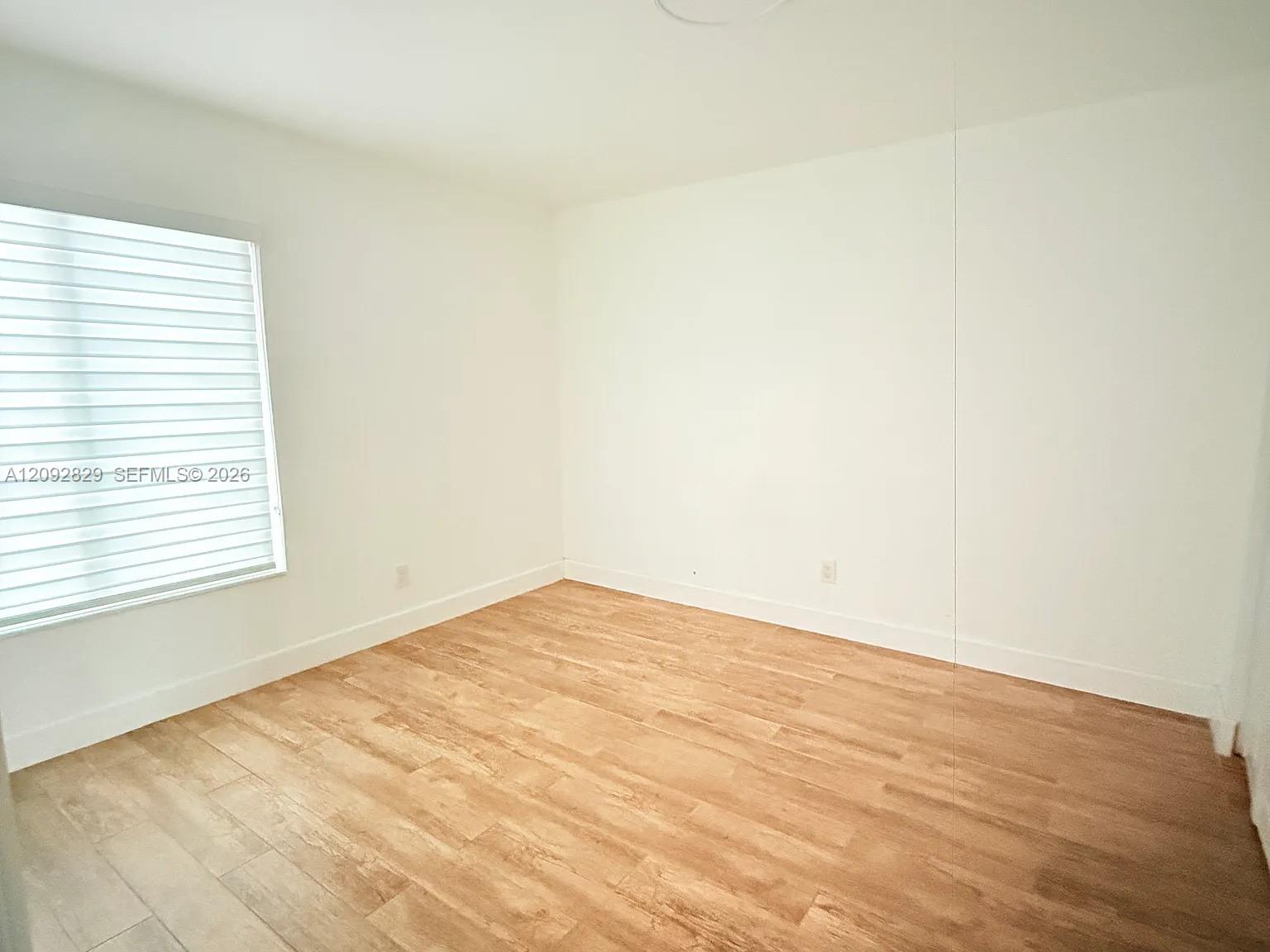 11342 SW 133rd Place gallery image #16