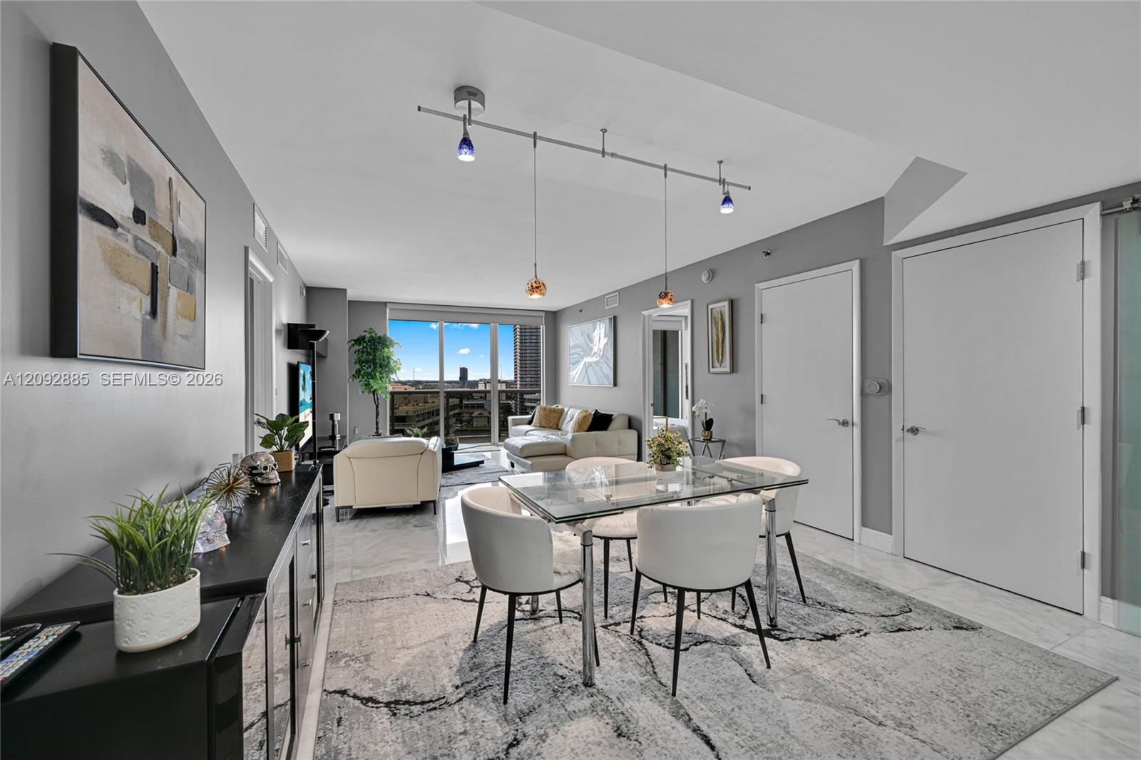 1800 S Ocean Drive