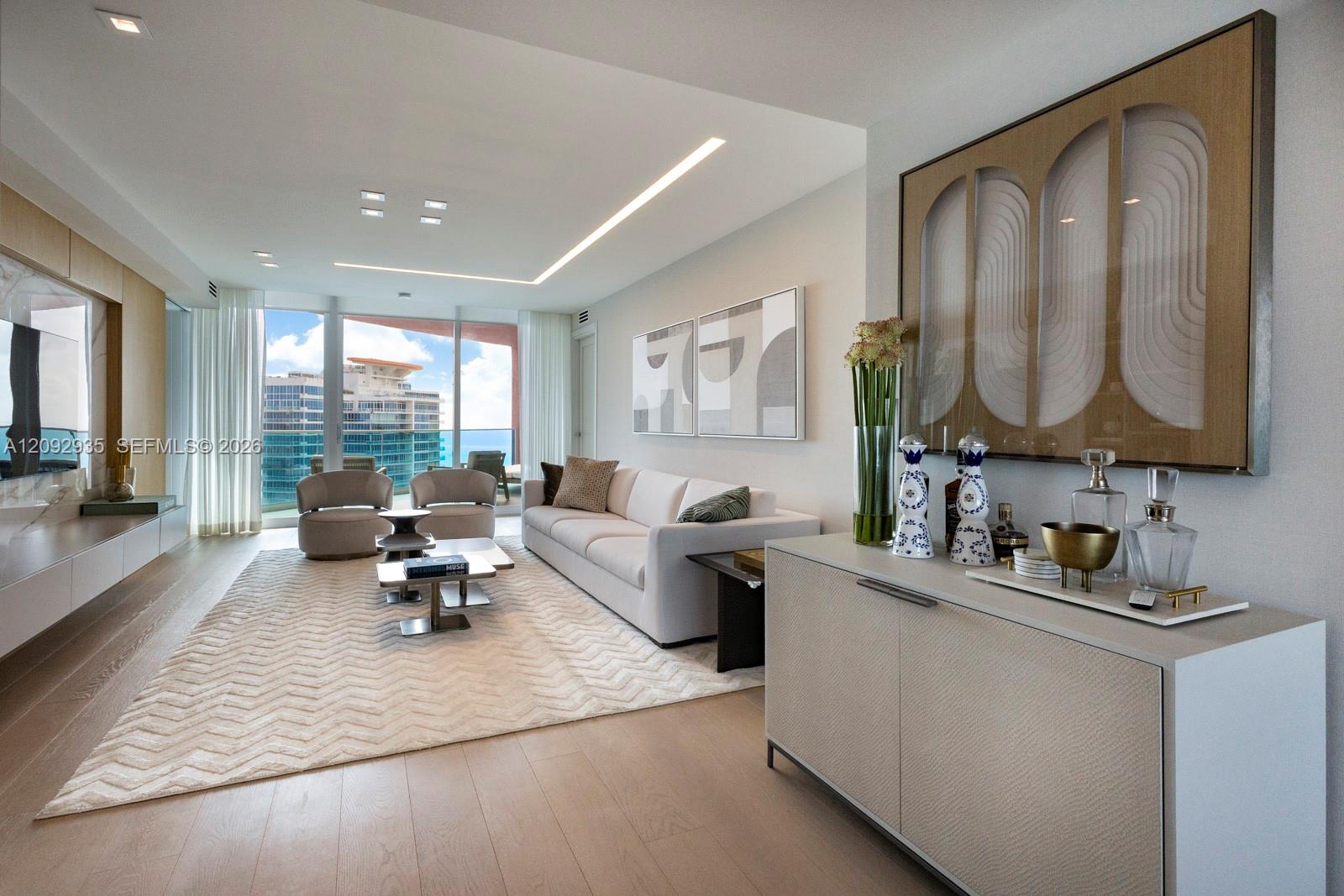 300 S Pointe Drive