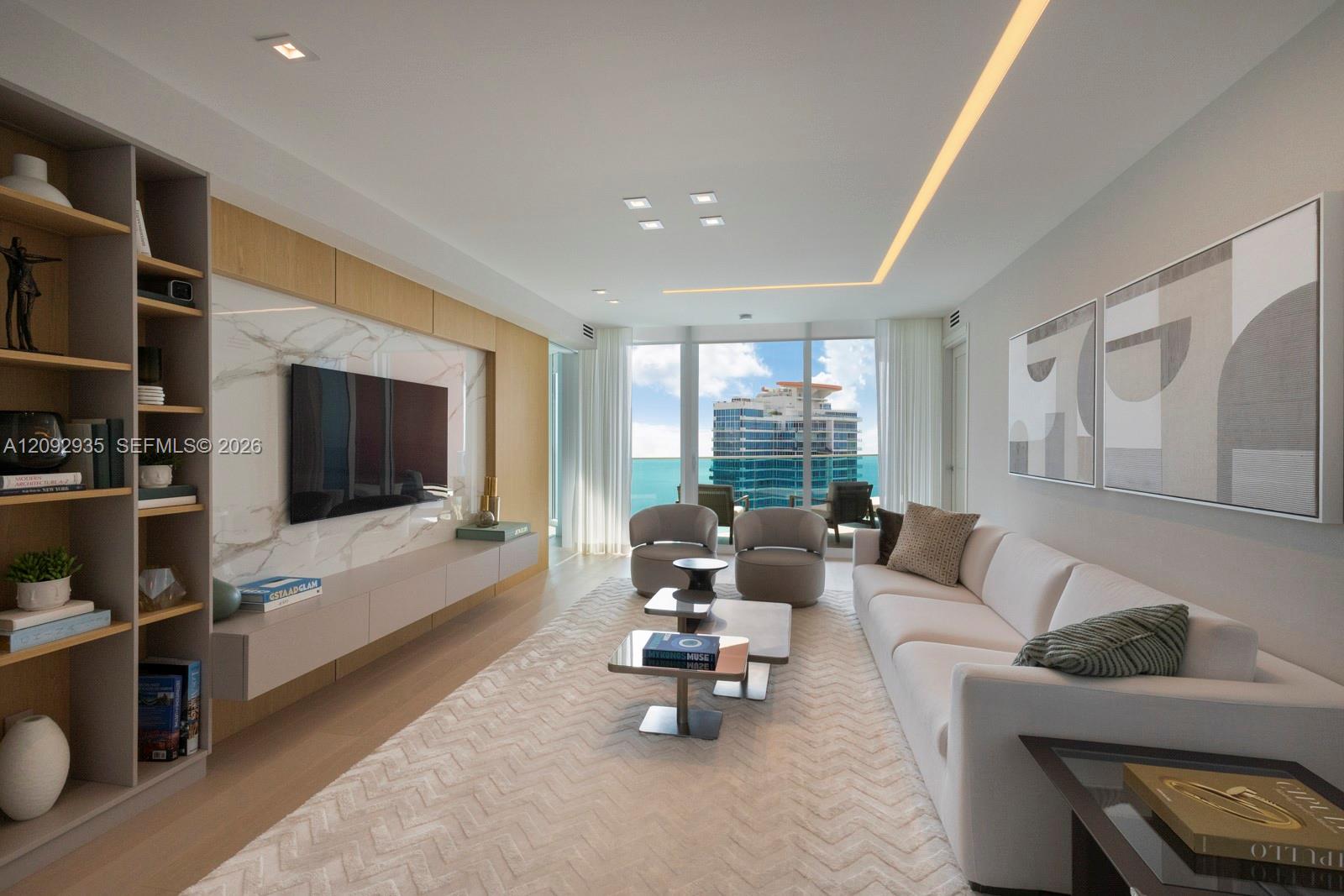 300 S Pointe Drive
