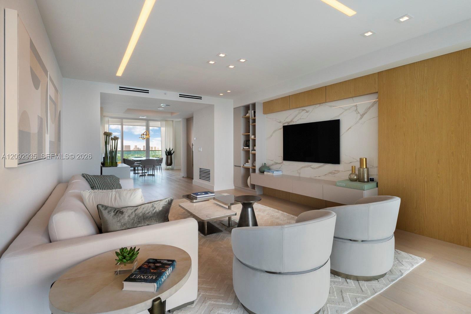 300 S Pointe Drive