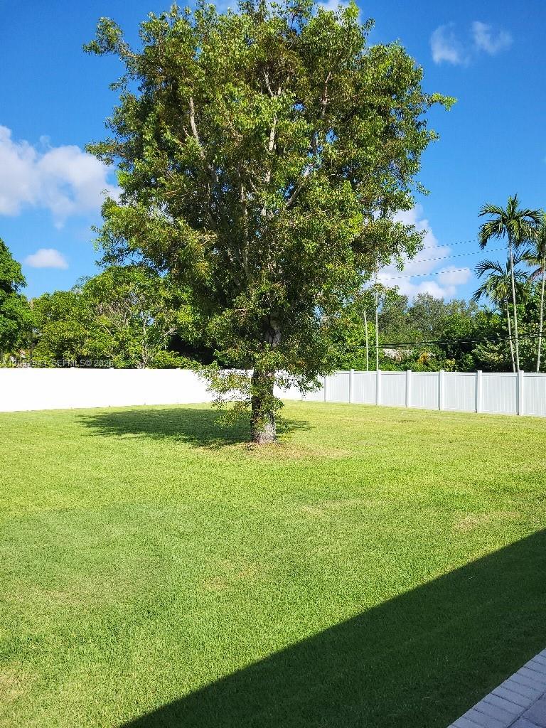 12804 SW 94th Place gallery image #13