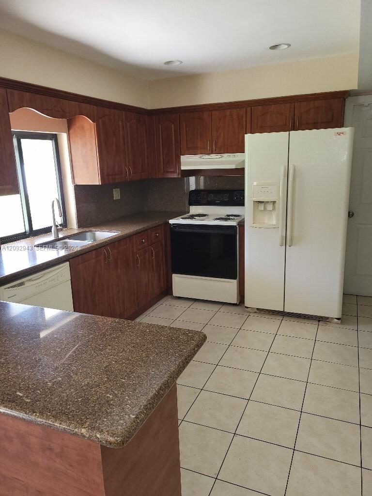 12804 SW 94th Place gallery image #19