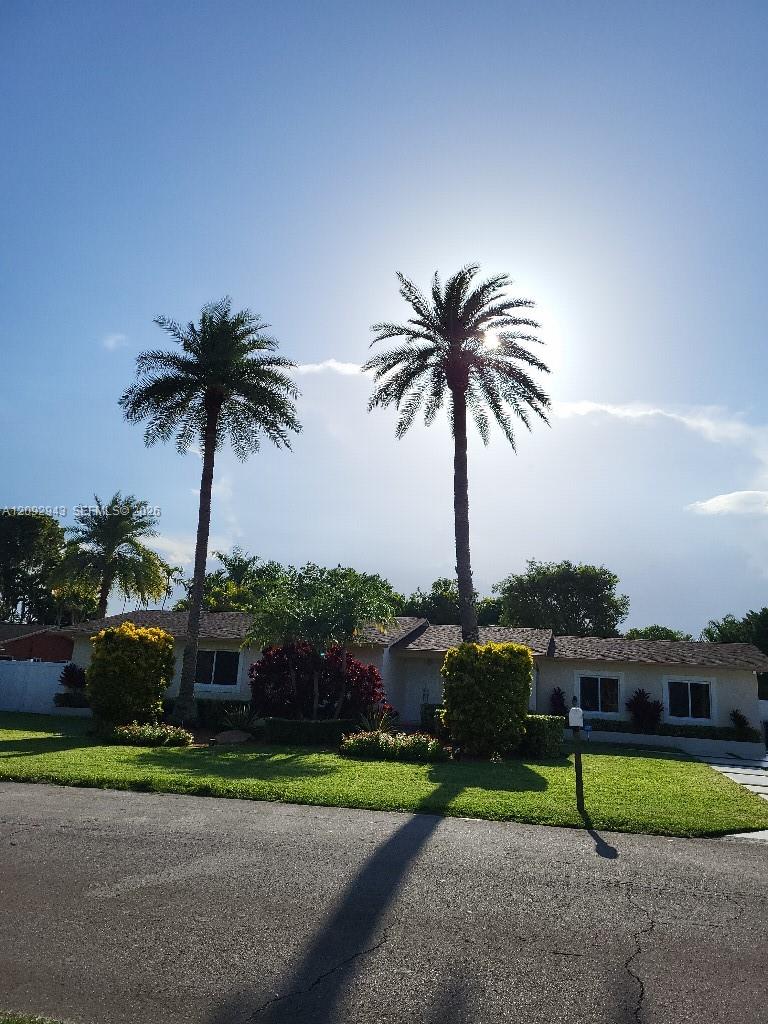 12804 SW 94th Place gallery image #6