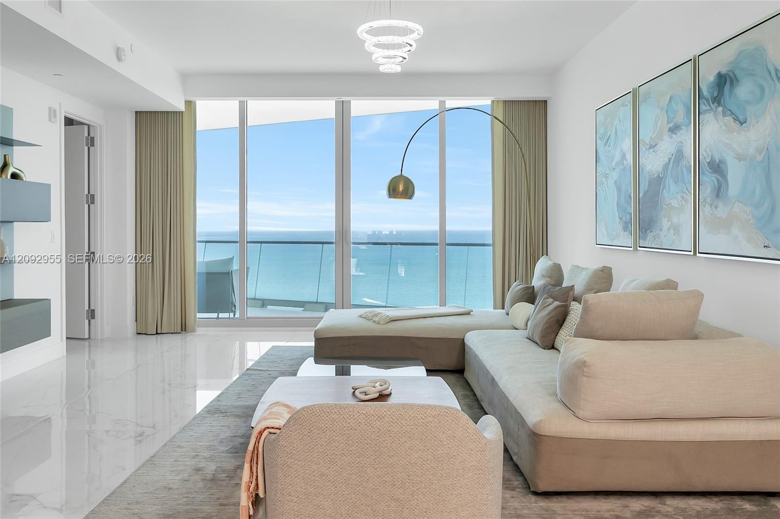 16901 Collins Avenue gallery image #13