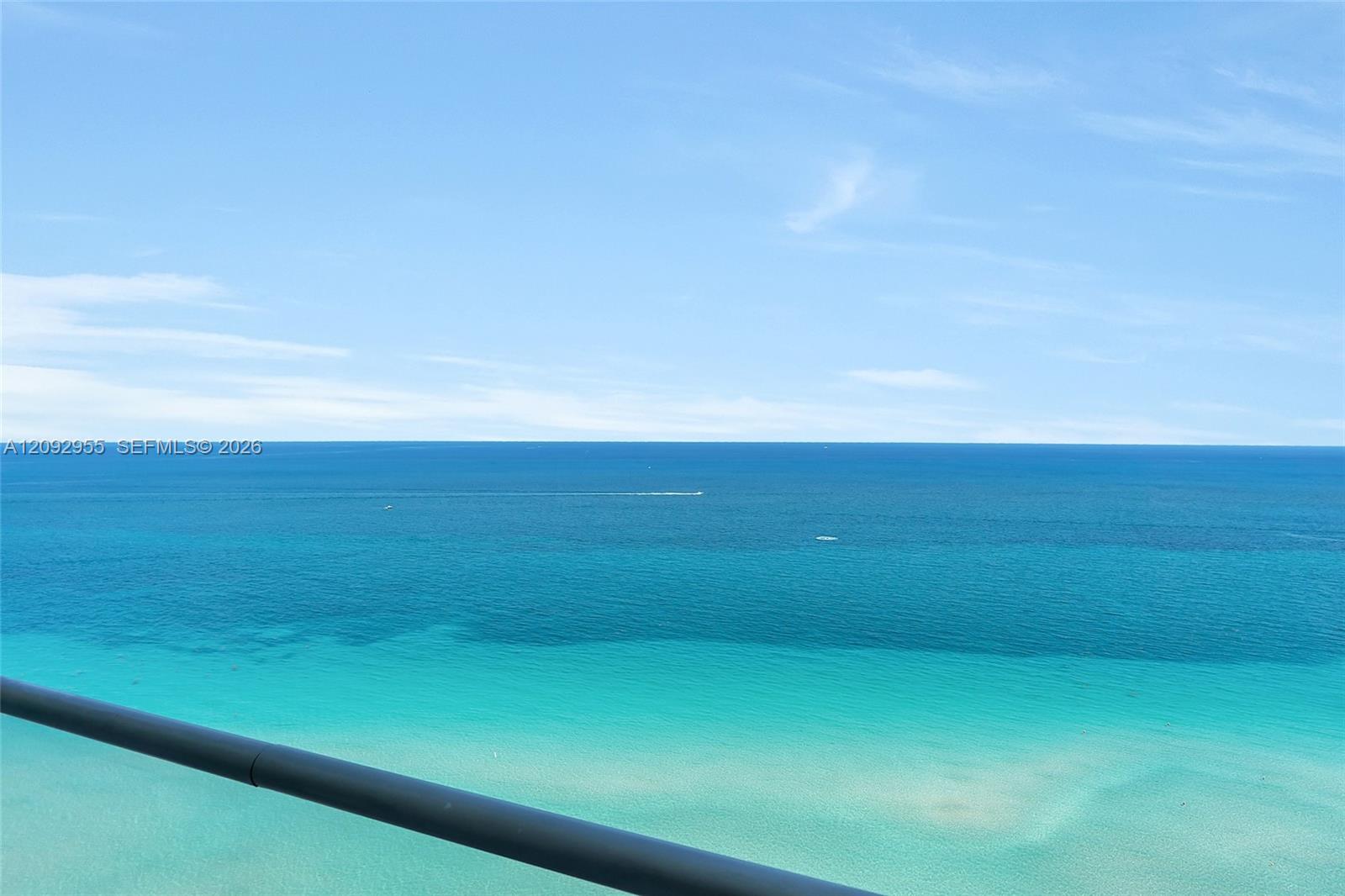 16901 Collins Avenue gallery image #17